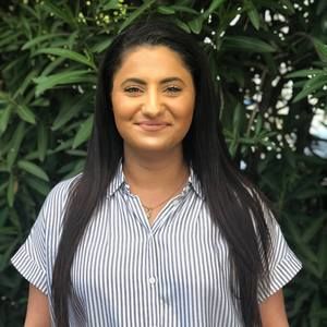 Meet your Posher, Awni